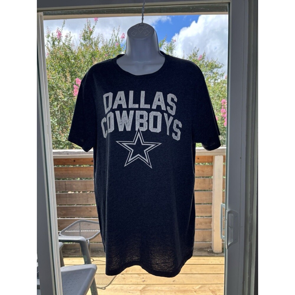Large Dallas Cowboys Authentic Graphic T-Shirt